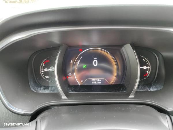 Renault Mégane Sport Tourer 1.5 dCi Limited - 10