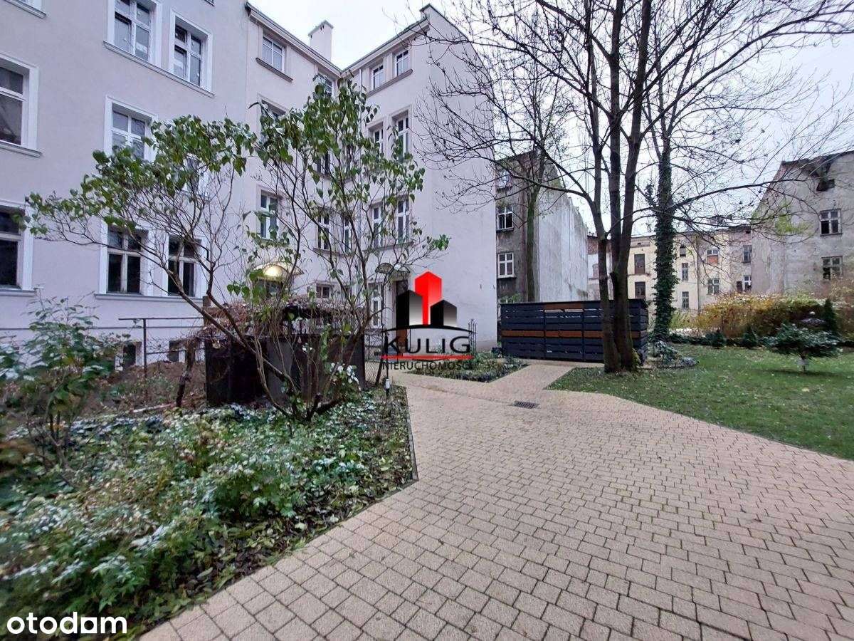 Kraków, Kazimierz, mieszkanie w kamienicy 47m2-0