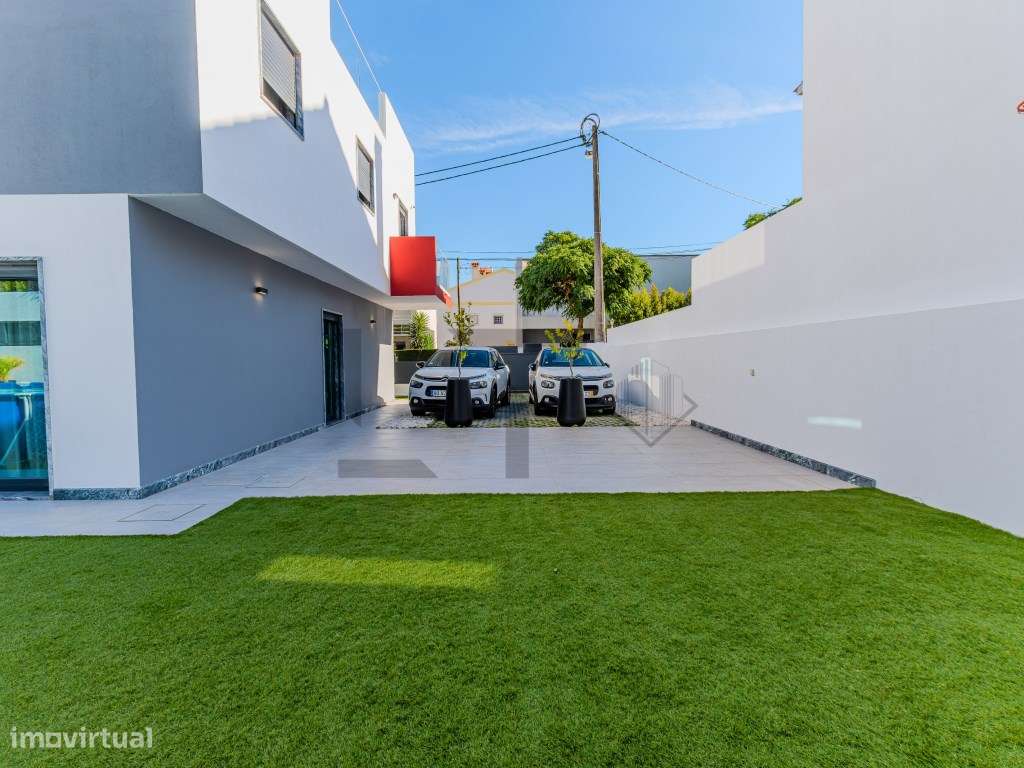Fantástica Moradia T4 Moderna com Vista Mar, Jardim e Estacionament...-58