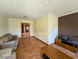 Apartamento T2 Venda em Lourosa,Santa Maria da Feira