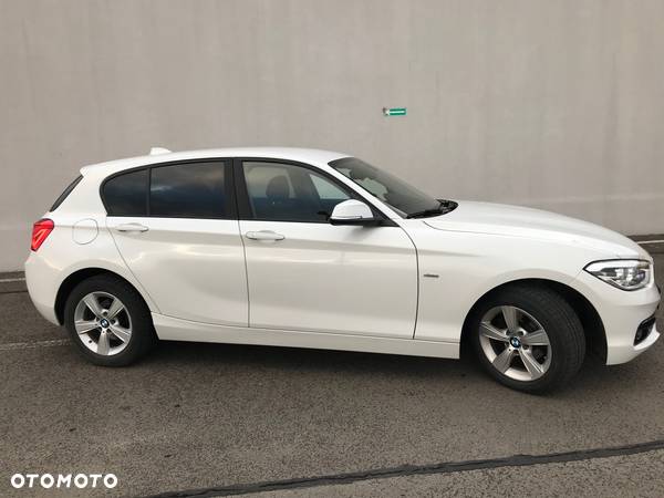 BMW Seria 1 118d Sport Line - 3