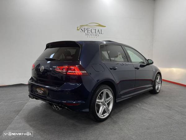 VW Golf 1.6 TDI DPF Highline - 26