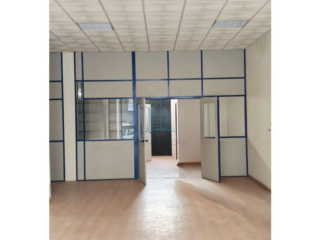 Prédio Bonfim - Grande imagem: 2/21