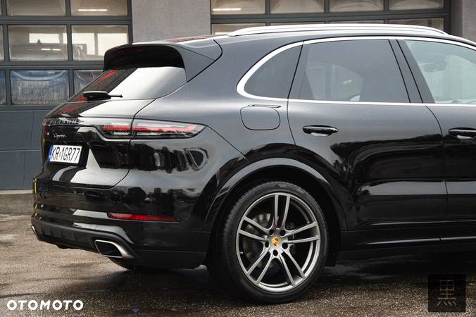 Porsche Cayenne Standard - 29