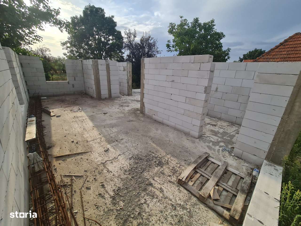 Vand Casa Veche si Noua cu Proiect în Comuna BOCSIG Jud.ARAD,Teren1496-8