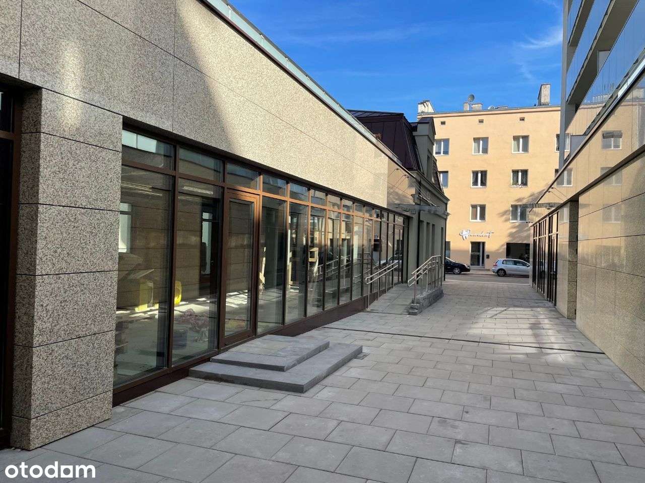 Nowy lokal 443,83 m2 - Rewolucji 69 BEZPOŚREDNIO-1