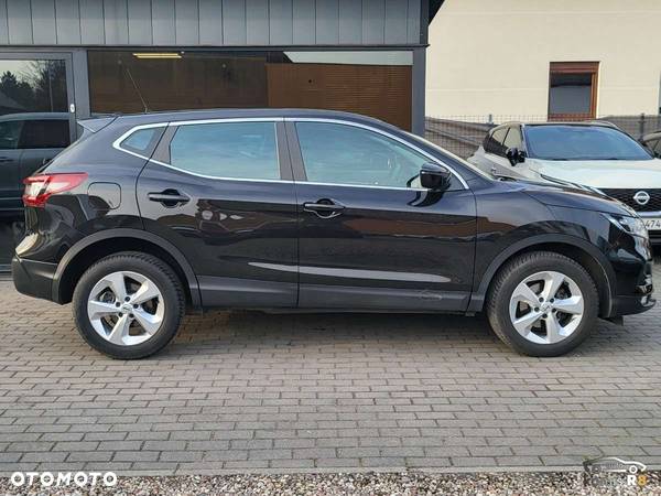 Nissan Qashqai - 4