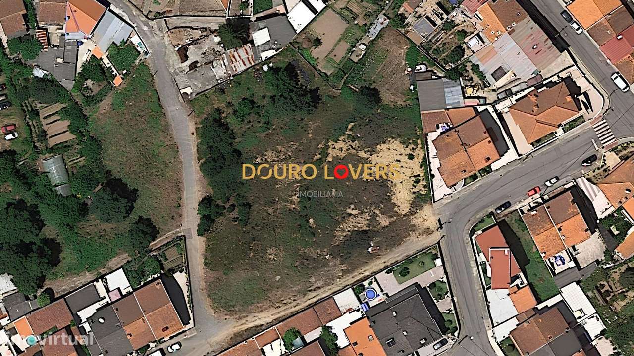 TERRENO COM PROJETO APROVADO EM GONDOMAR-26