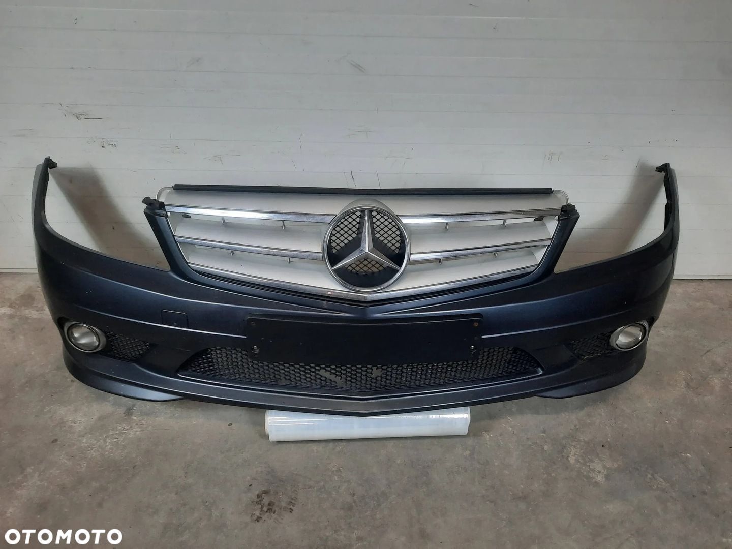 ZDERZAK PRZÓD PRZEDNI MERCEDES C KLASA W204 AMG - 1