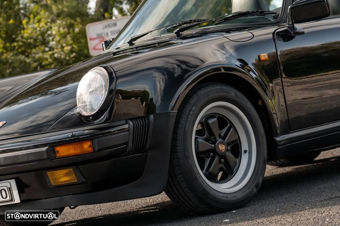 Porsche 930 - 5