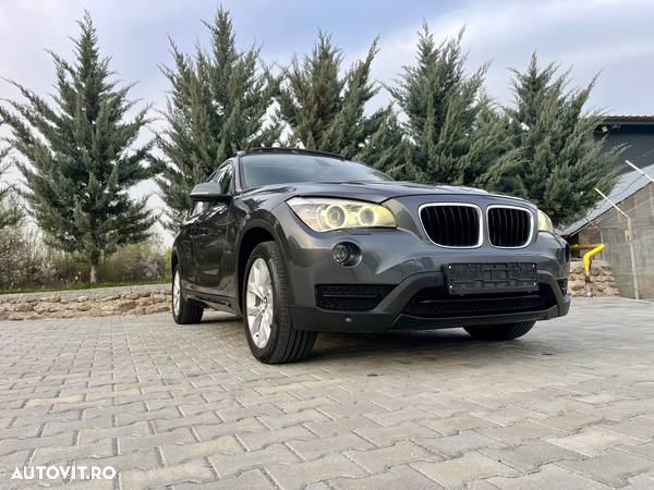 BMW X1 sDrive18d Sport Line - 36