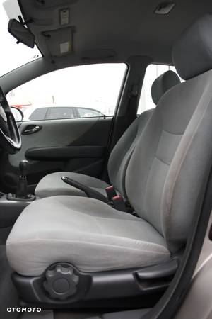 Honda City 1.4 Comfort - 19