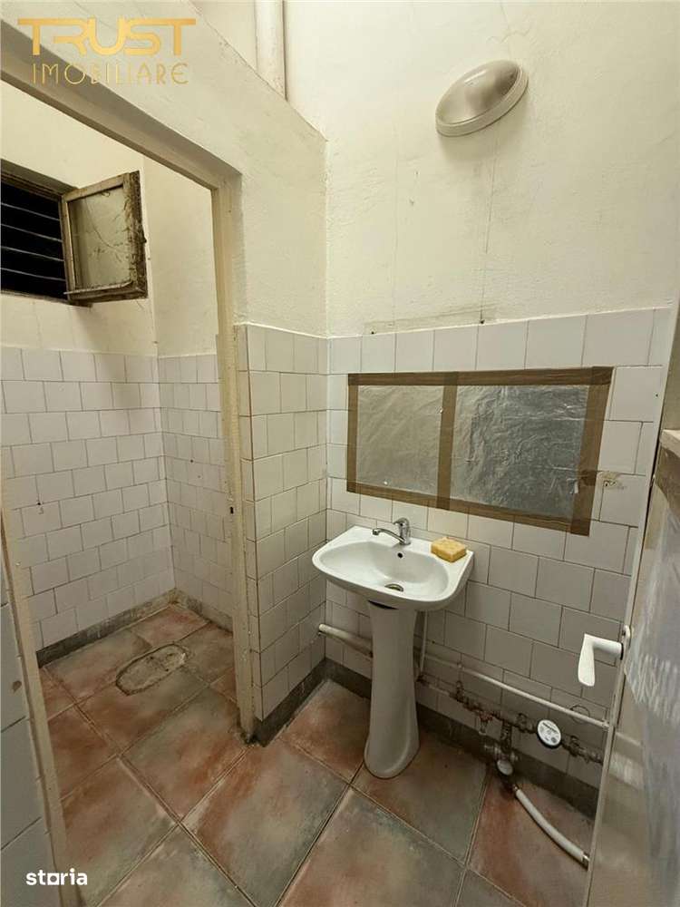 Spatiu productie I Spatiu comercial I Spatiu de depozitare I 286 Mp I - Imagine principală: 4/5