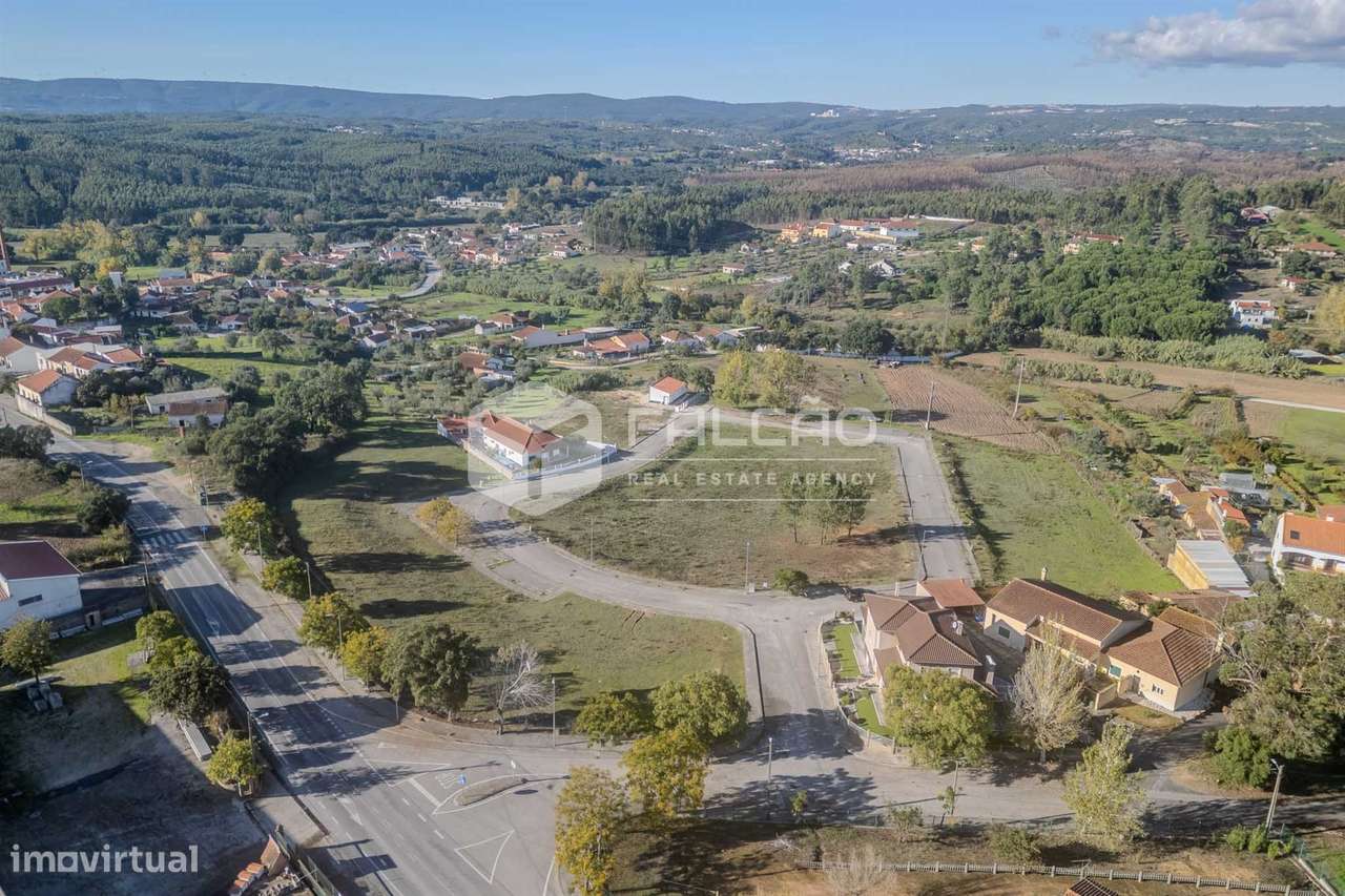 Terreno Para Construção  Venda em Alcanede,Santarém - Grande imagem: 3/30