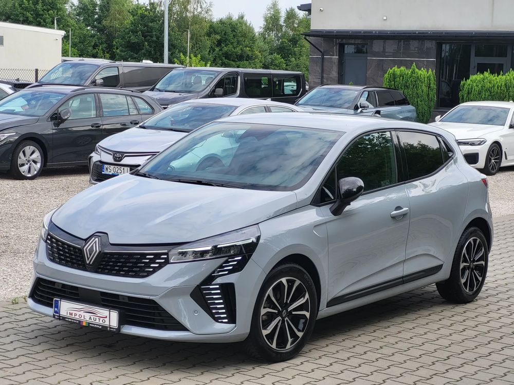 Renault Clio V (2019-2025) 1.0 TCe Techno 2025