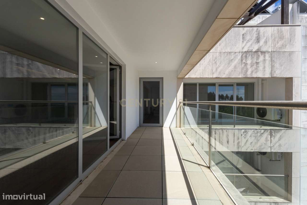 T4 Duplex com vista mar em Espinho-27