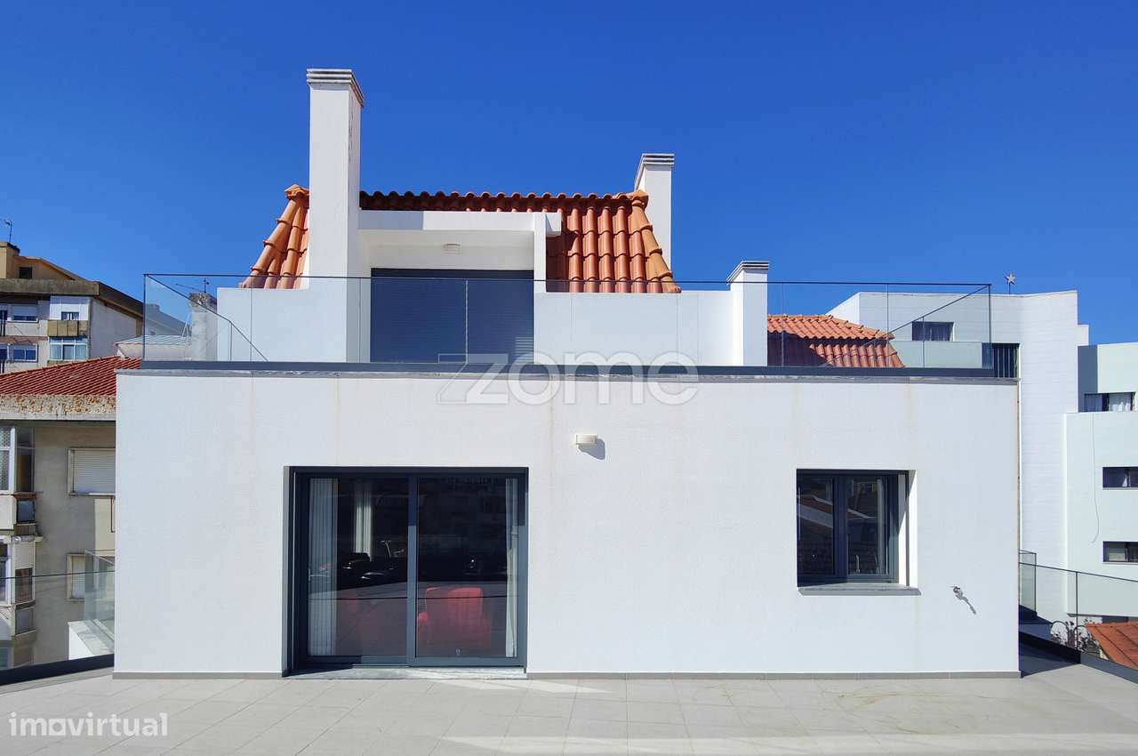 Apartamento T5 Novo em Sacavém-53