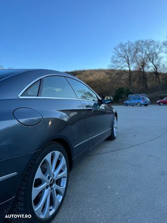 Mercedes-Benz E 250 CDI BlueEfficiency - 3