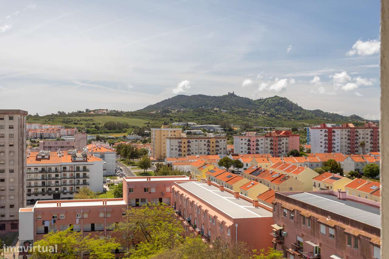 Apartamento T3, situado em Algueirão-19