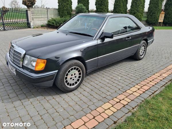 Mercedes-Benz W124 (1984-1993) - 4