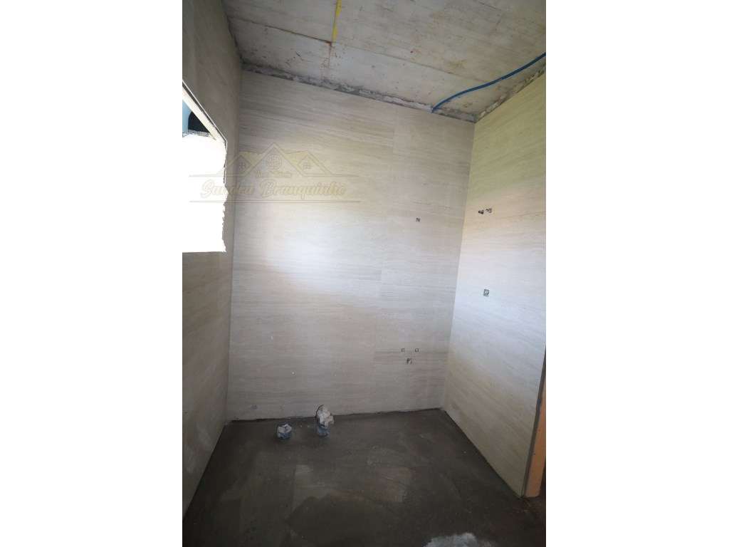 Moradia T3 NOVA estilo CONTEMPORÂNEO-25