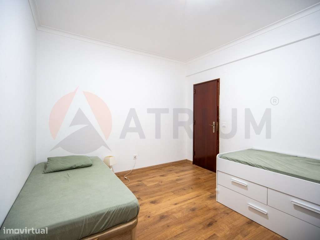 T2 no Rés-do-Chão em Setúbal, para arrendamento-9