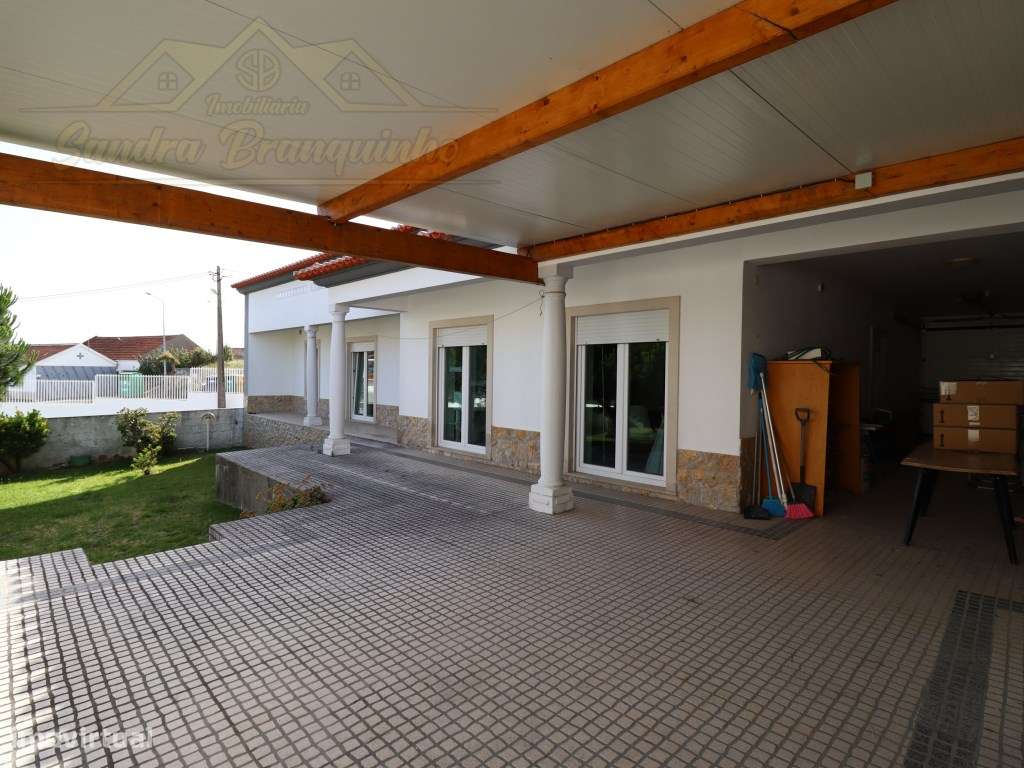 Moradia T3 com garagem e logradouro-59