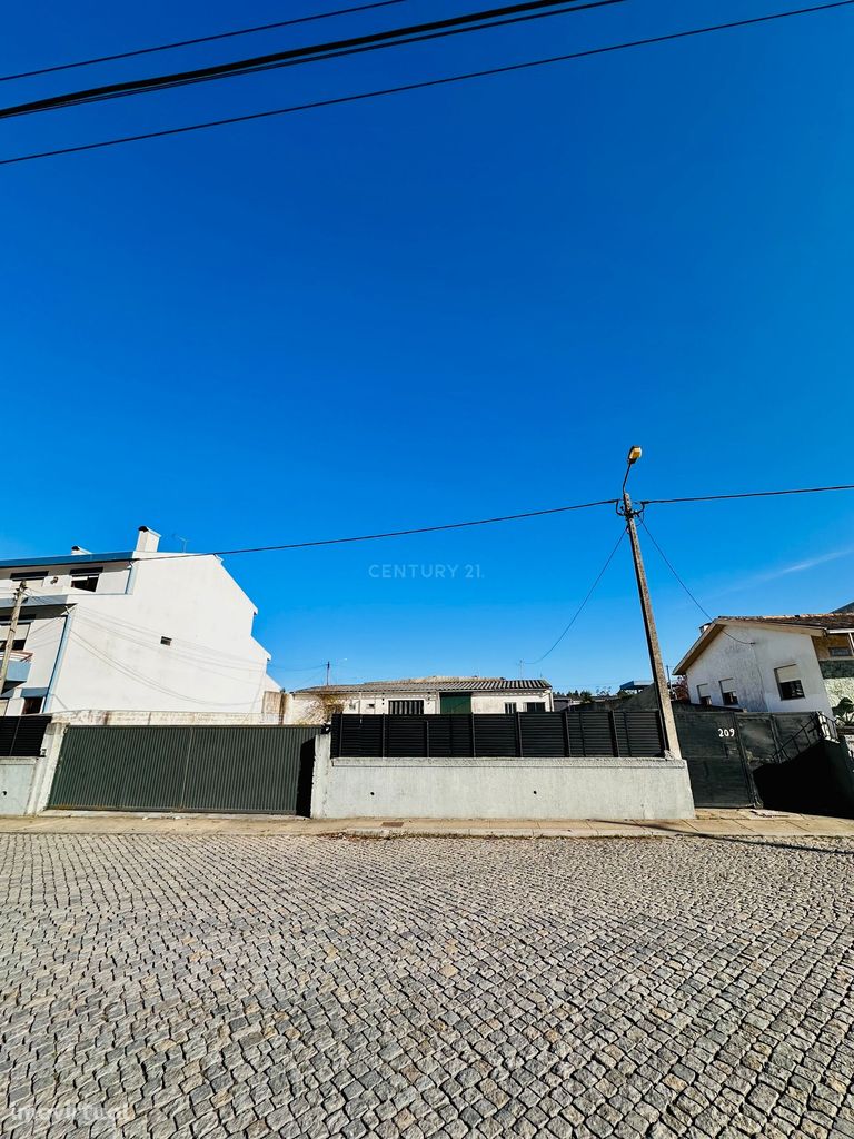 Terreno para construção Armazém, habitação ou oficina. Lavra , Matosin