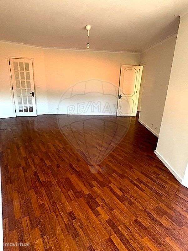 Apartamento T3 para arrendamento - Grande imagem: 2/22