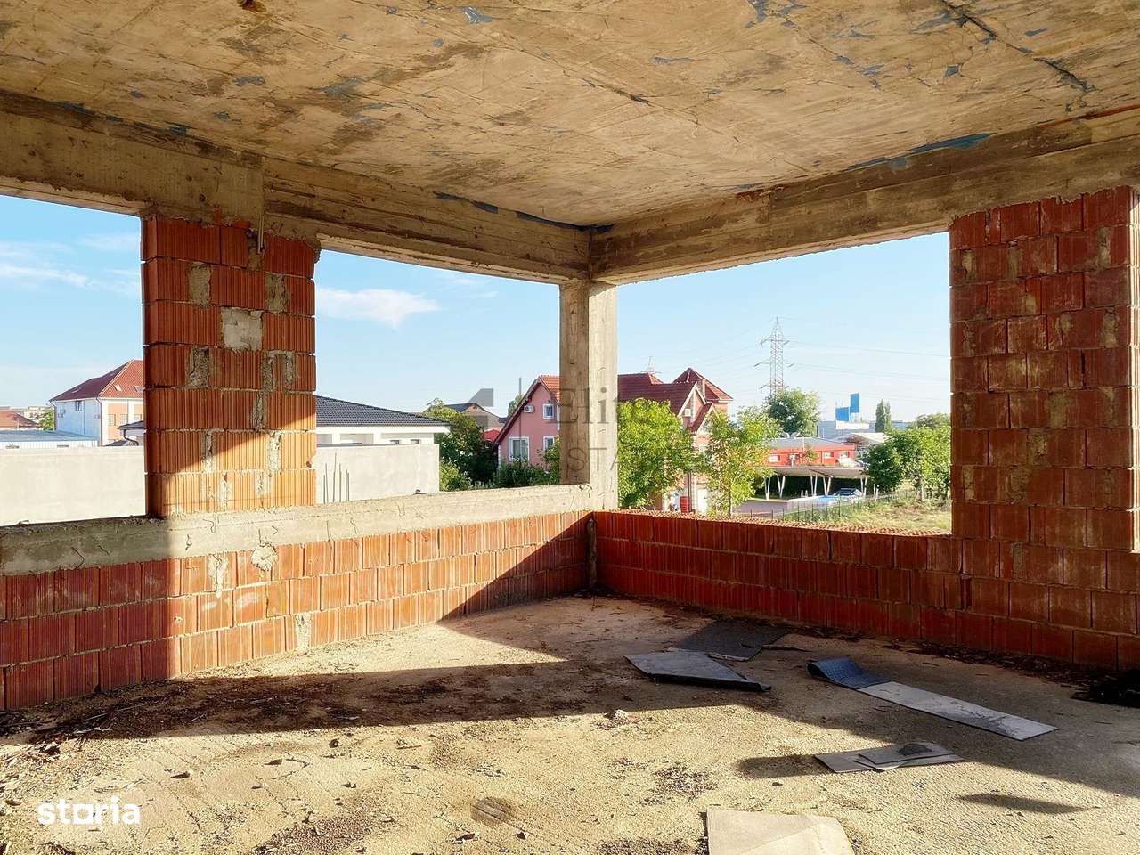 6 apartamente la rosu de vanzare in Episcopia Bihor - Imagine principală: 4/7