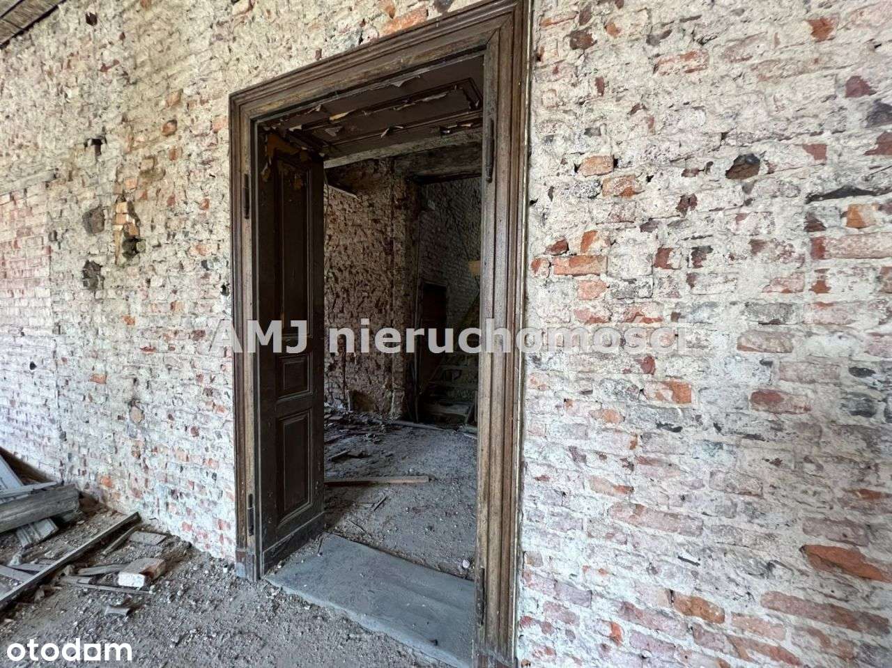 Przedwojenny dom typu willa w Kątach Wrocławskich-6