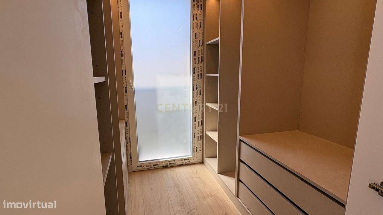 Moradia independente à venda em Famões, Odivelas-36