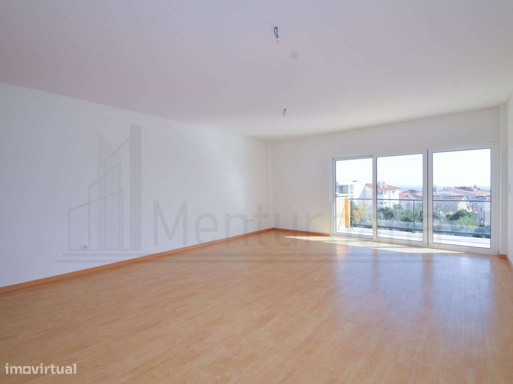 FANTÁSTICO T3 COM TERRAÇO E VISTA DESLUMBRANTE NA PAREDE - CASCAIS-15