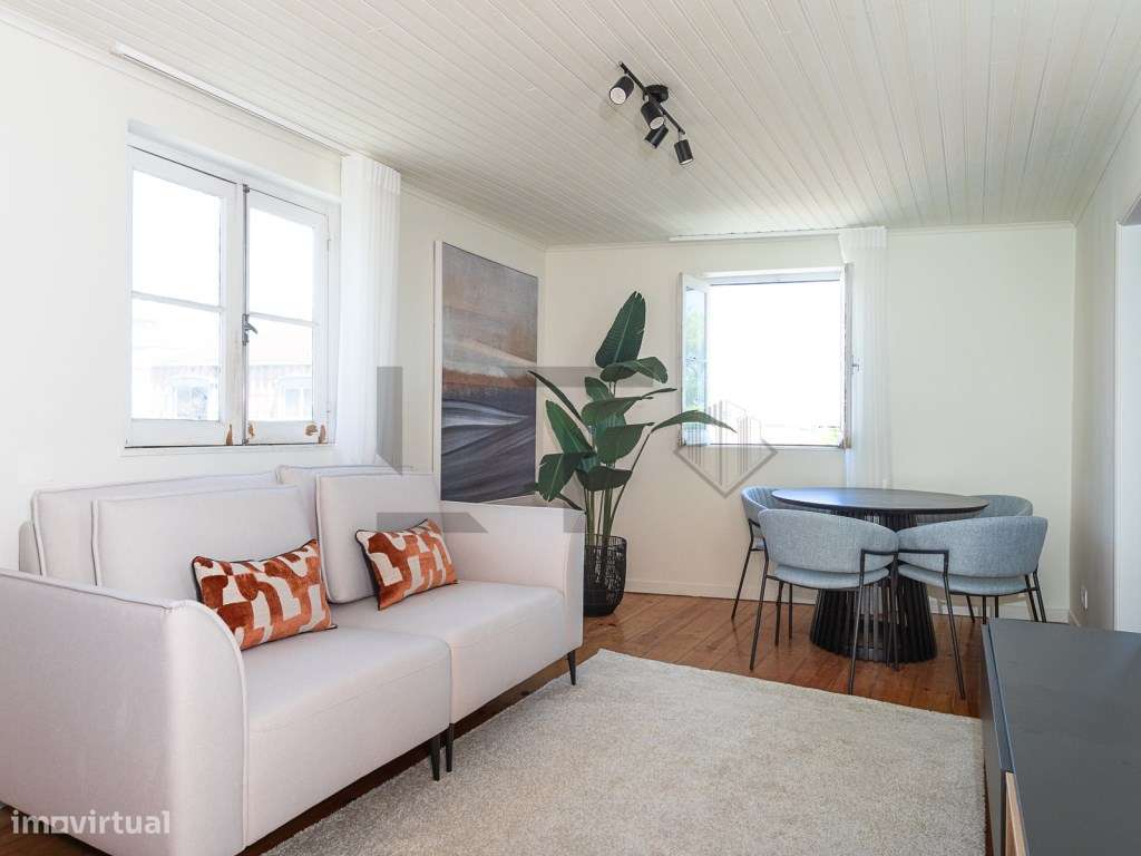 Apartamento T2 Duplex com Vista Rio, com Yield de 6% à Venda nas Po...-20