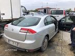 Dezmembrez Renault Laguna 3 an 2008 2.0 150cp - 6