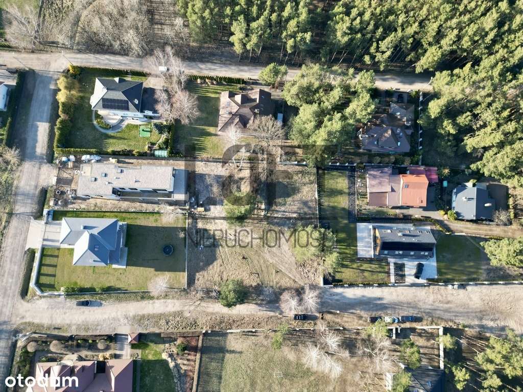 Urokliwa działka 1354m2 ul. Żeromskiego, Marki-0