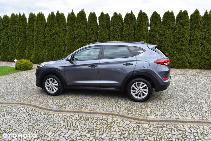 Hyundai Tucson blue 1.7 CRDi 2WD Intro Edition - 4