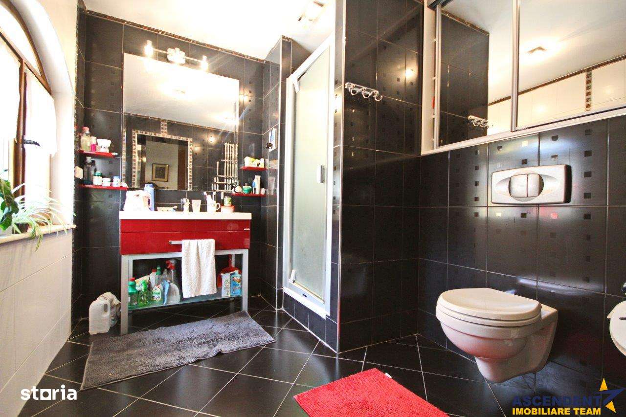 Proprietate cu Stil, pe 120 mp,  Centrul Istoric, Brasov - Imagine principală: 4/20