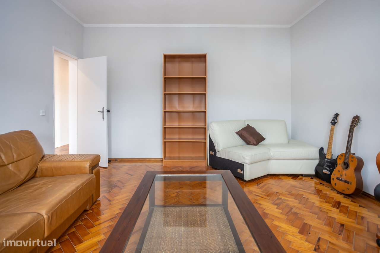 Moradia T5 com 223 m², Box e Sótão na Quinta da Peça, em Loures-22