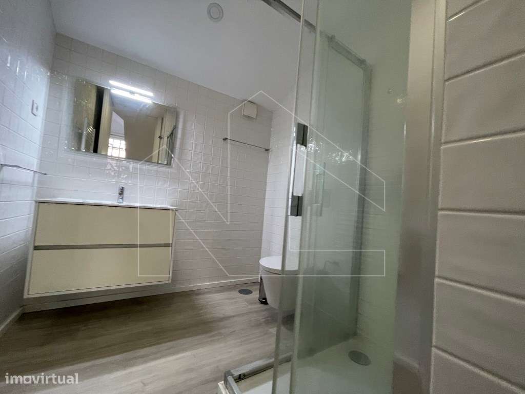 Apartamento T1 Duplex - Centro Aveiro - Grande imagem: 3/20