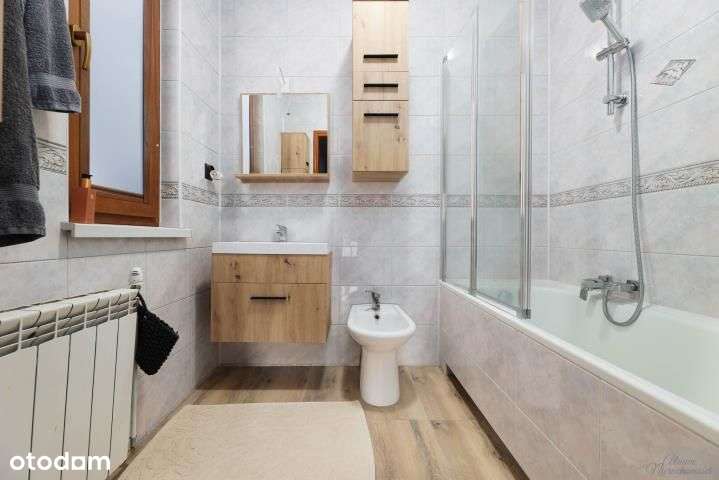 Komfortowy dom dla rodziny z ogrodem-12