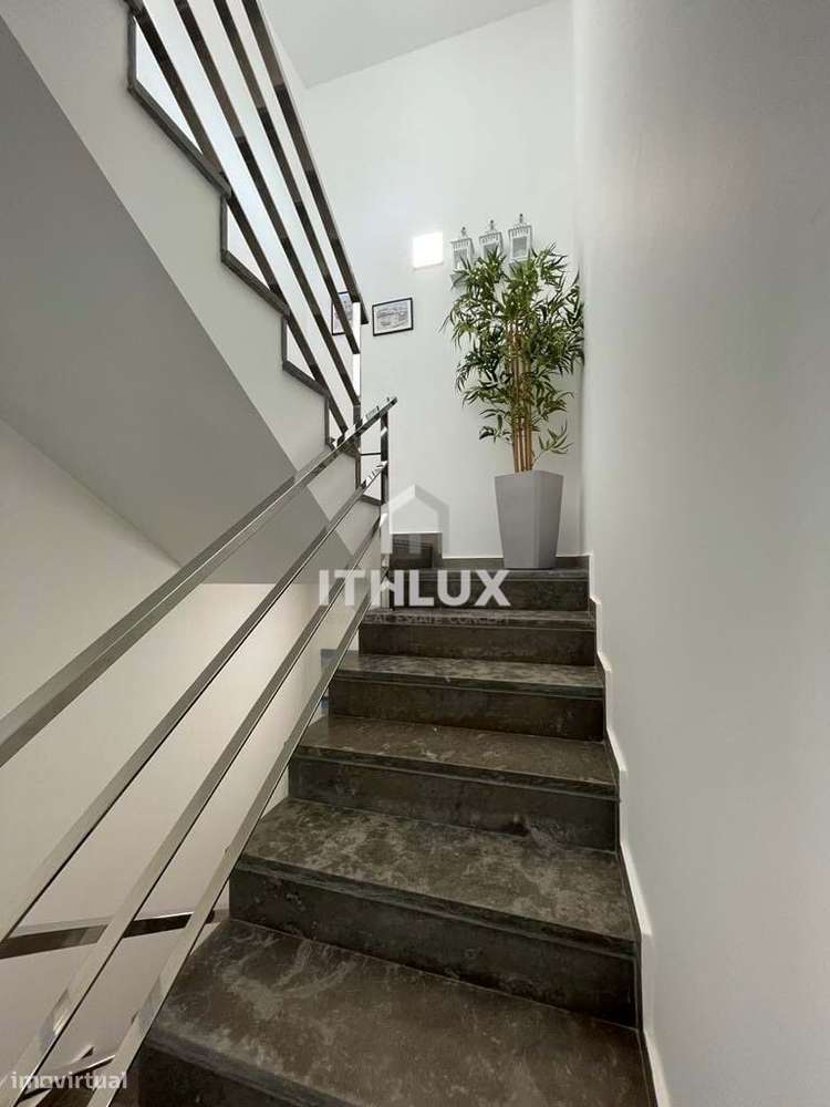 Excepcional Moradia Contemporânea 3+2, em Tavira-16