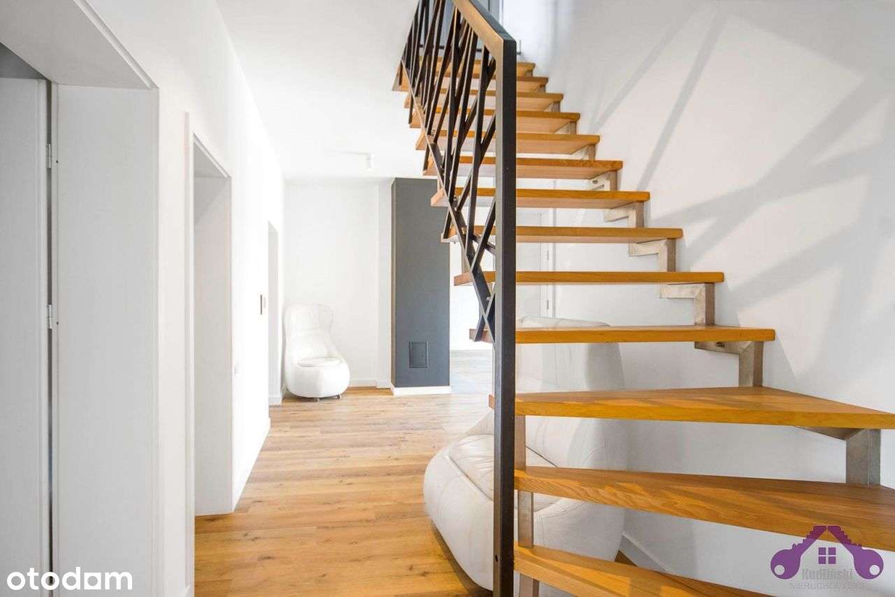 Rezydencjonalny bliźniak na granicy Poznania-6