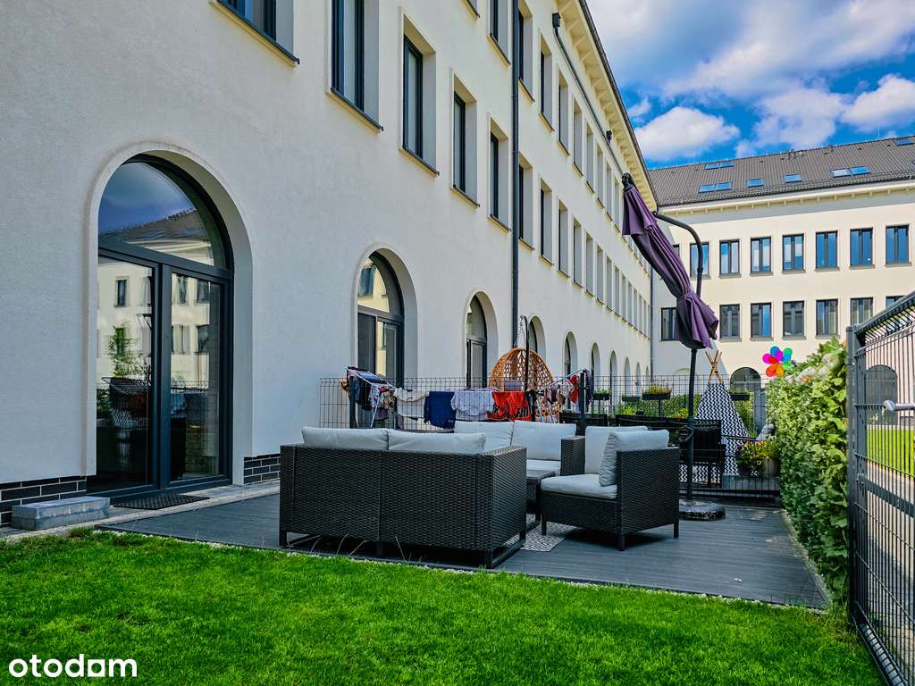 Dwupoziomowe mieszkanie z ogródkiem- Kołobrzeska-17