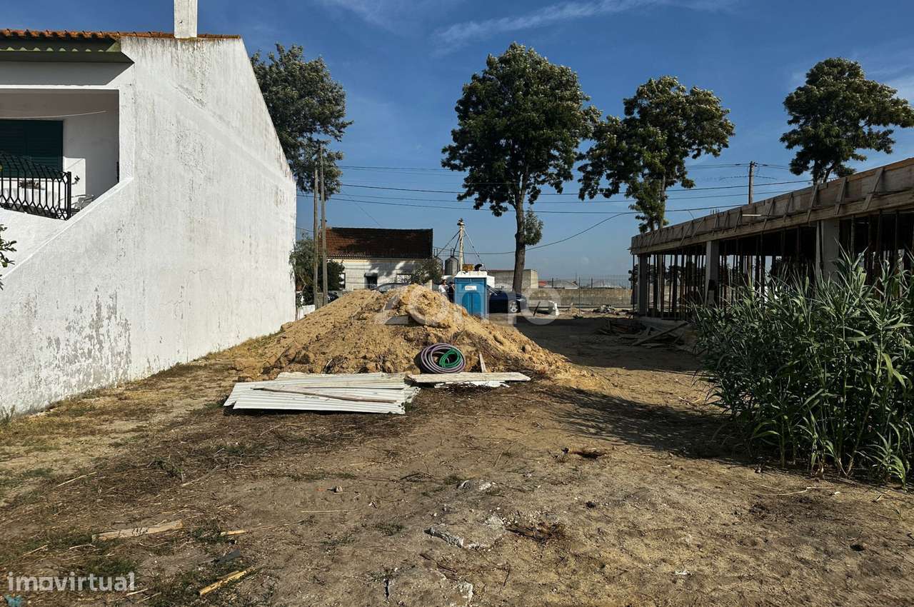 Terreno urbano para construção em Sarilhos Pequenos. - Grande imagem: 5/6