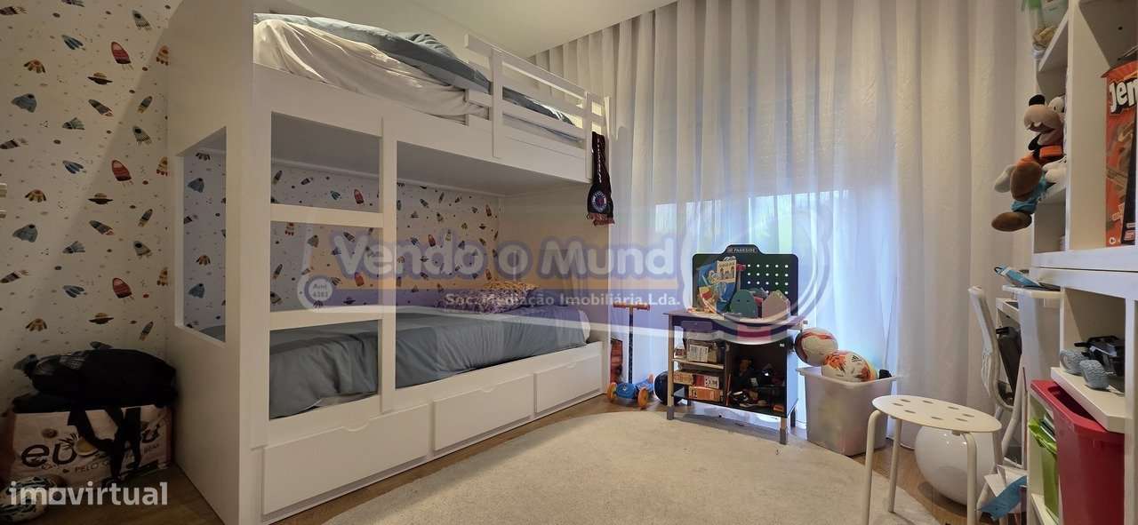 Apartamento T5 em Alverca do Ribatejo (ALV250)-23