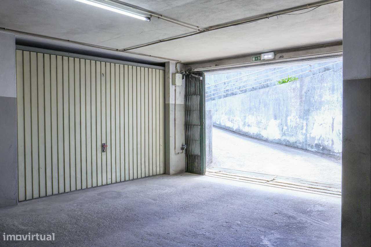 T2+1 c/ Terraço em Vila Nova de Gaia-19