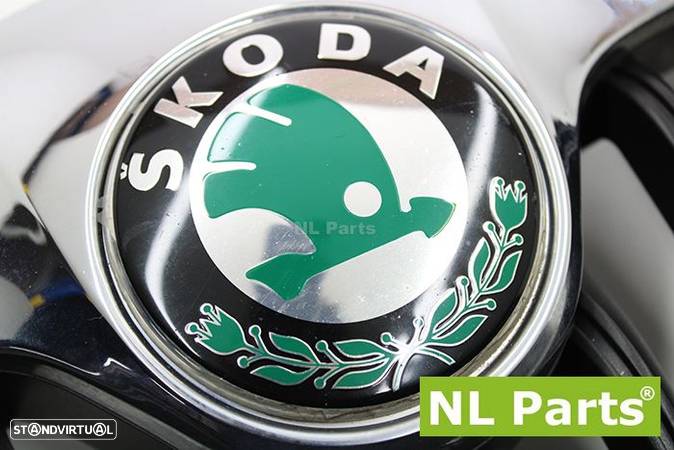 Grelha (kit) Skoda Octavia 1Z0853651C - 2