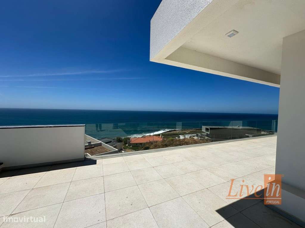 Moradia T3 de Luxo com Vista de Mar em Ribamar-12