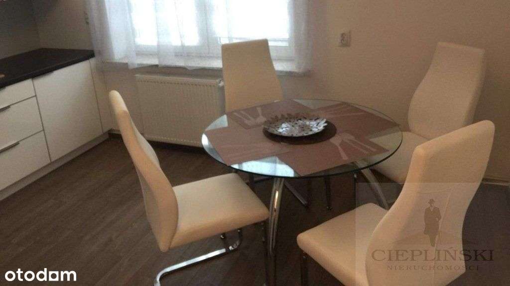 Duża, ładna kawalerka z balkonem - Pełny obrazek: 4/13